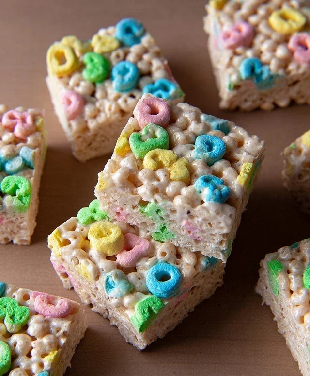 Lucky Charms Rice Krispie Treats