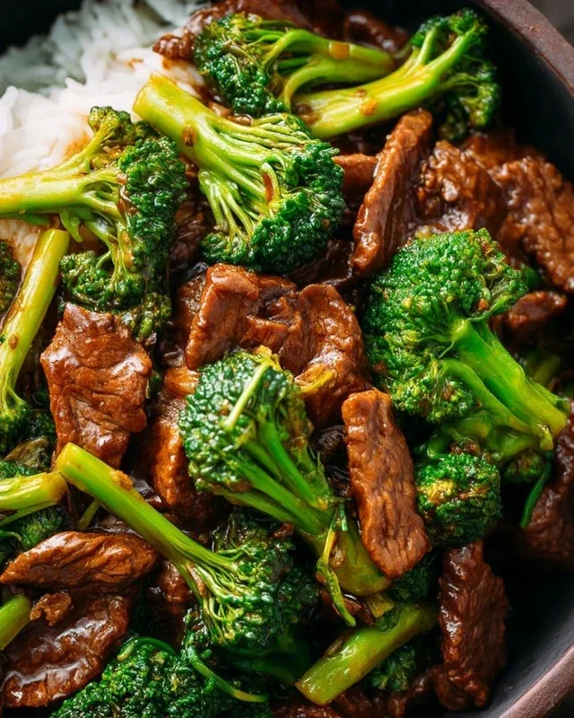Chinese Beef and Broccoli (牛肉炒西兰花)